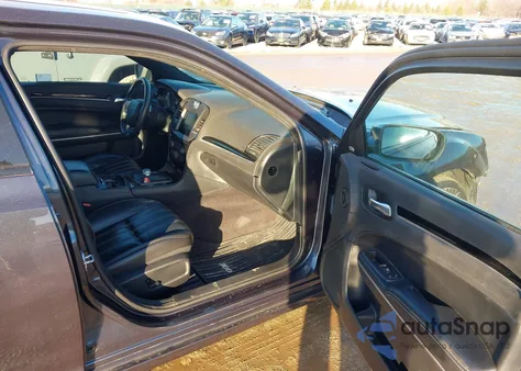 2018 Chrysler 300 300S Awd from USA, damaged, VIN 2C3CCAGG1JH300368